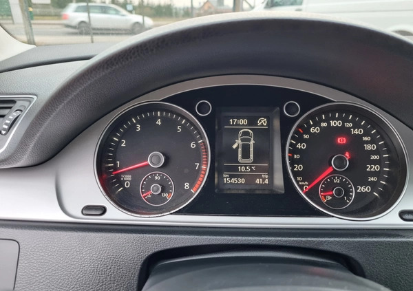 Volkswagen Passat cena 29900 przebieg: 154200, rok produkcji 2011 z Iłowa małe 254